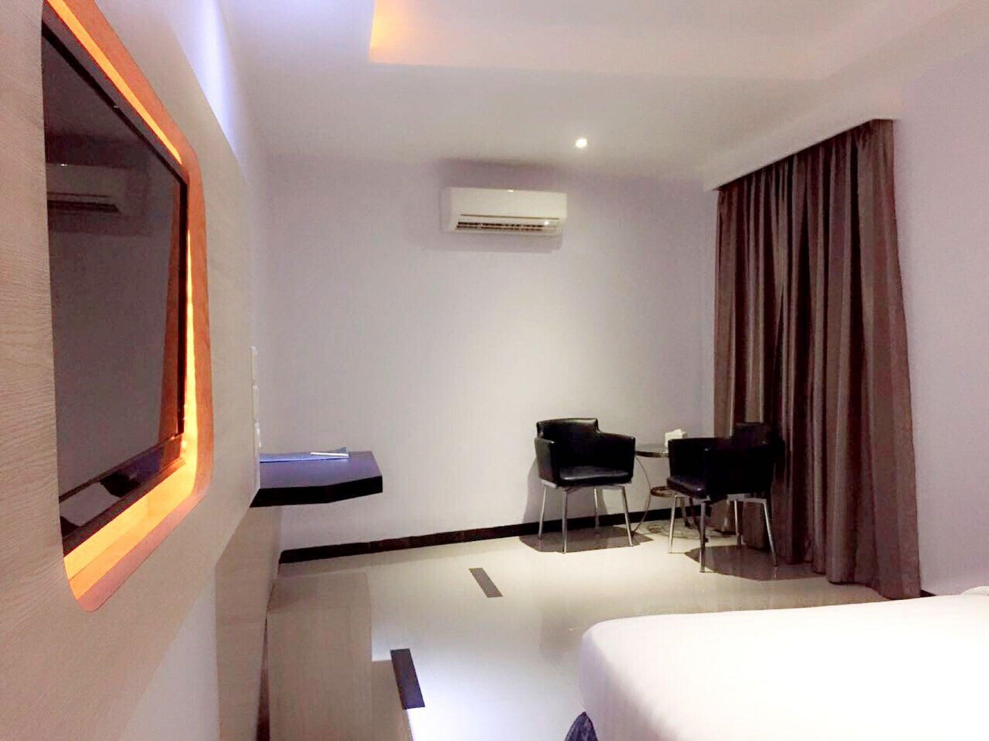 89 Hotel Batam Luaran gambar